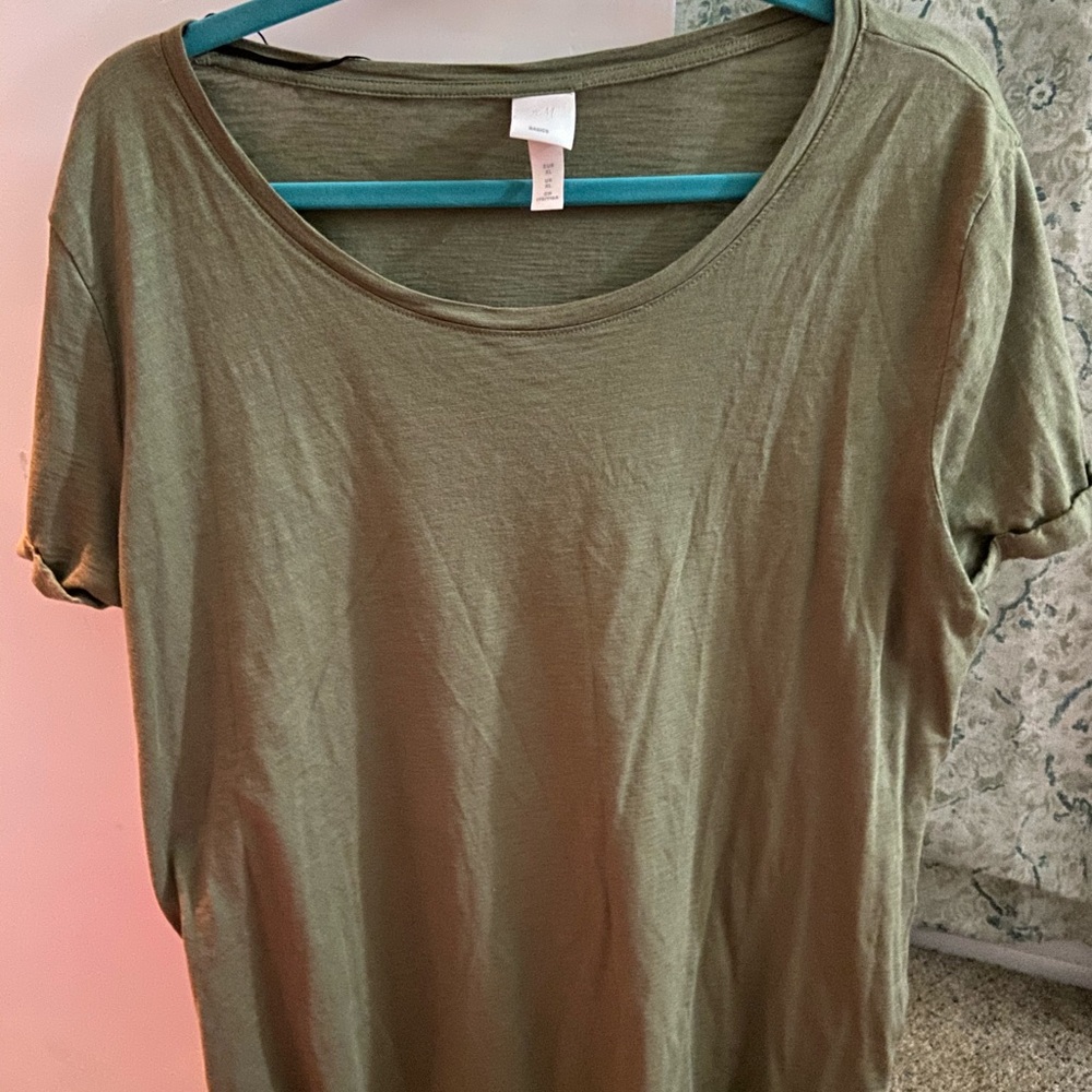 T-shirt bundle - Picture 2 of 5